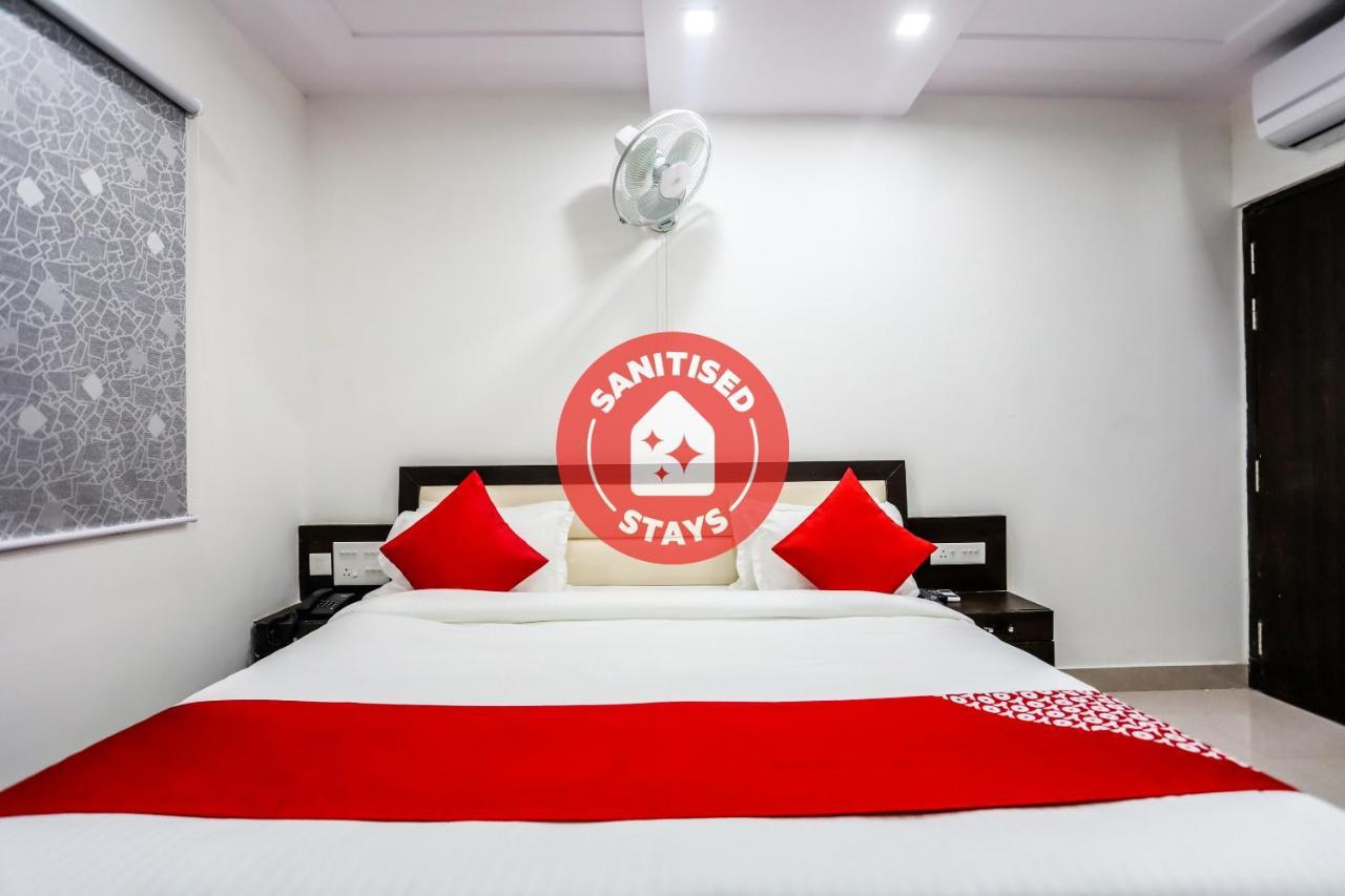 לקנאו Oyo Hotel New Geetanjali Near Gautam Buddha Park מראה חיצוני תמונה